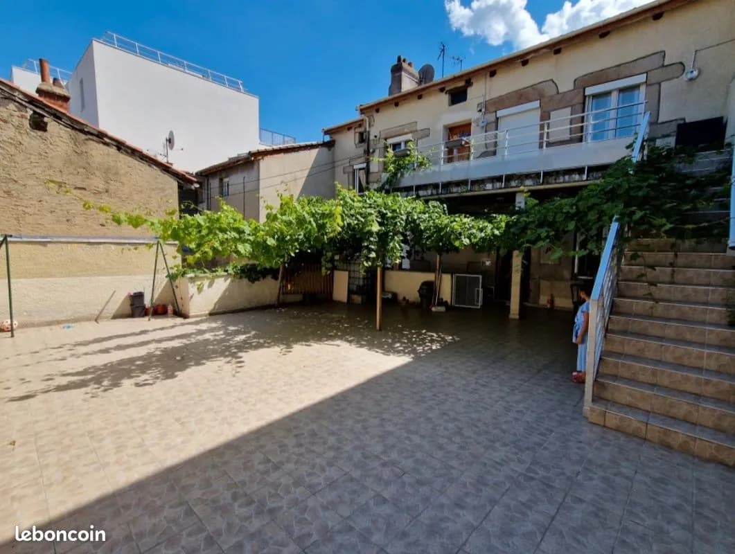 Immeuble 4 pièces 100 m² - Photo 1