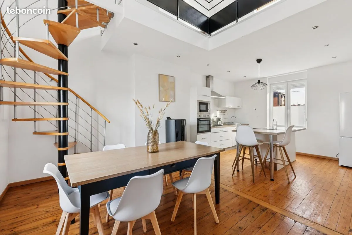 Immeuble de rapport 5 pièces 150 m² - Photo 1