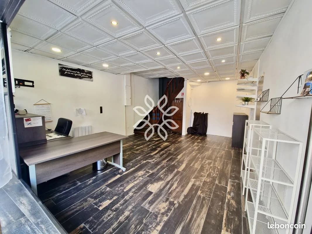 Immeuble 120 m² - Photo 1