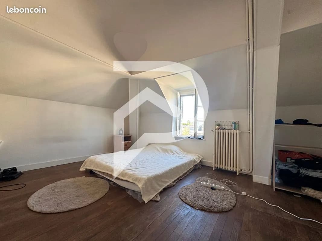 Immeuble de rapport 10 pièces 247 m² - Photo 1