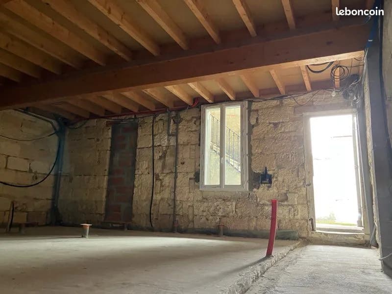 Immeuble pierre bordeaux saint-jean - Photo 1