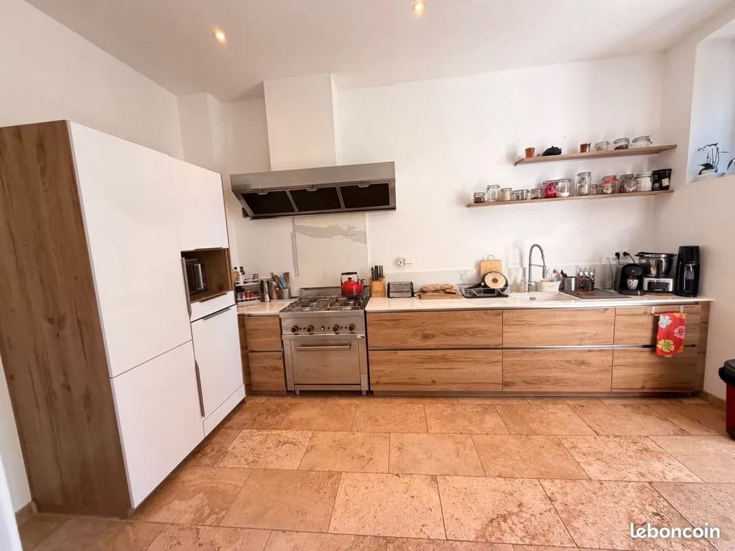 Immeuble 422 m² - Photo 1