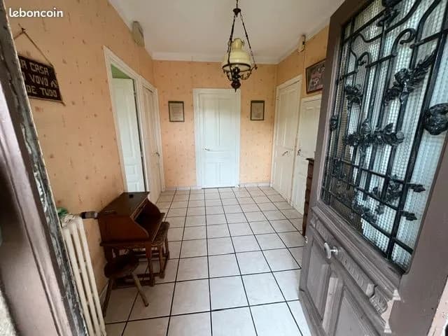 Ensemble immobilier - Photo 1