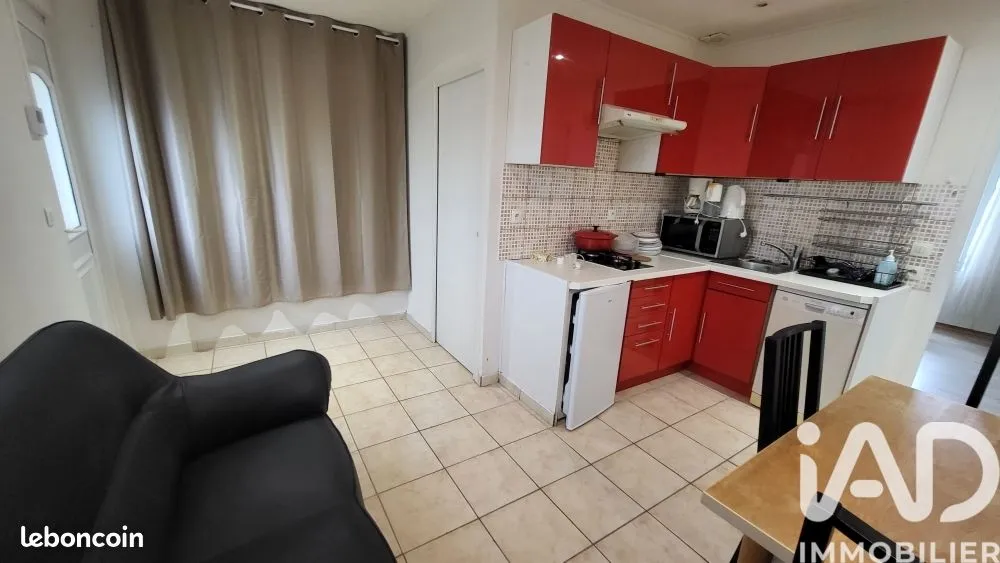 Immeuble 200 m² - Photo 1