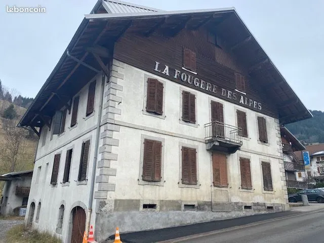 Immeuble de rapport 600 m² - Photo 1