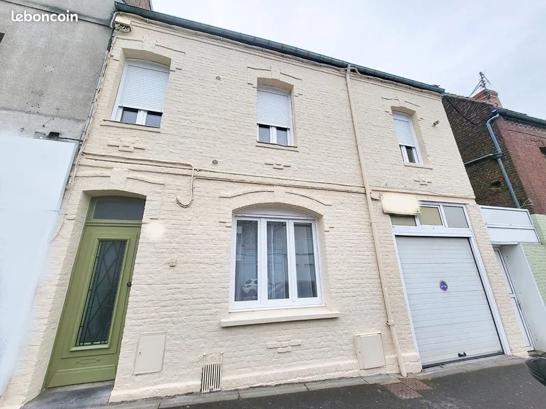 Immeuble de rapport 6 pièces 90 m² - Photo 1