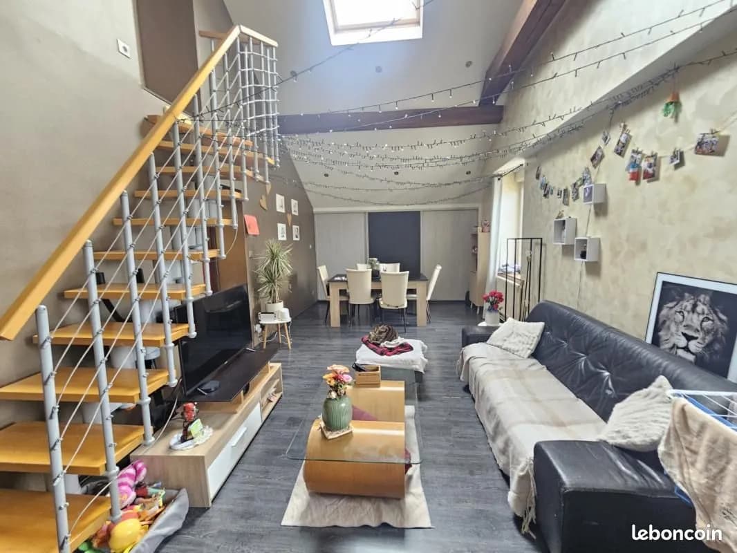 Immeuble de rapport 242 m² - Photo 1