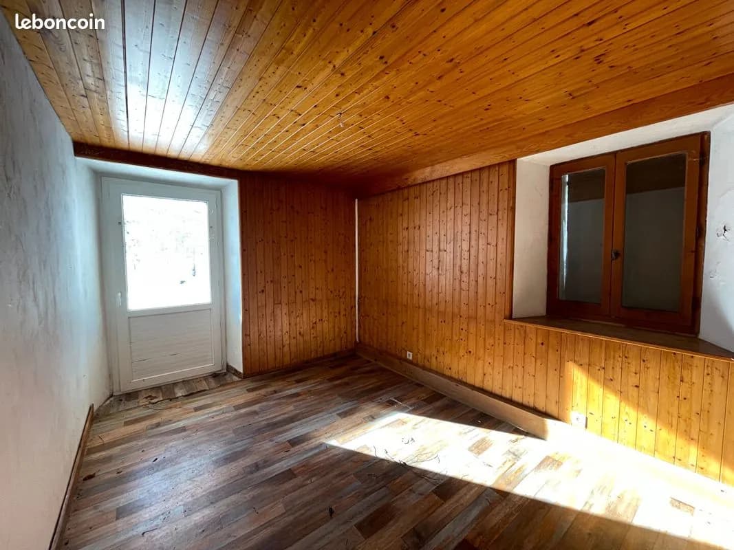 Immeuble 15 pièces 222 m² - Photo 1