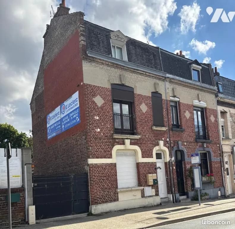Immeuble de rapport 108 m² - Photo 1