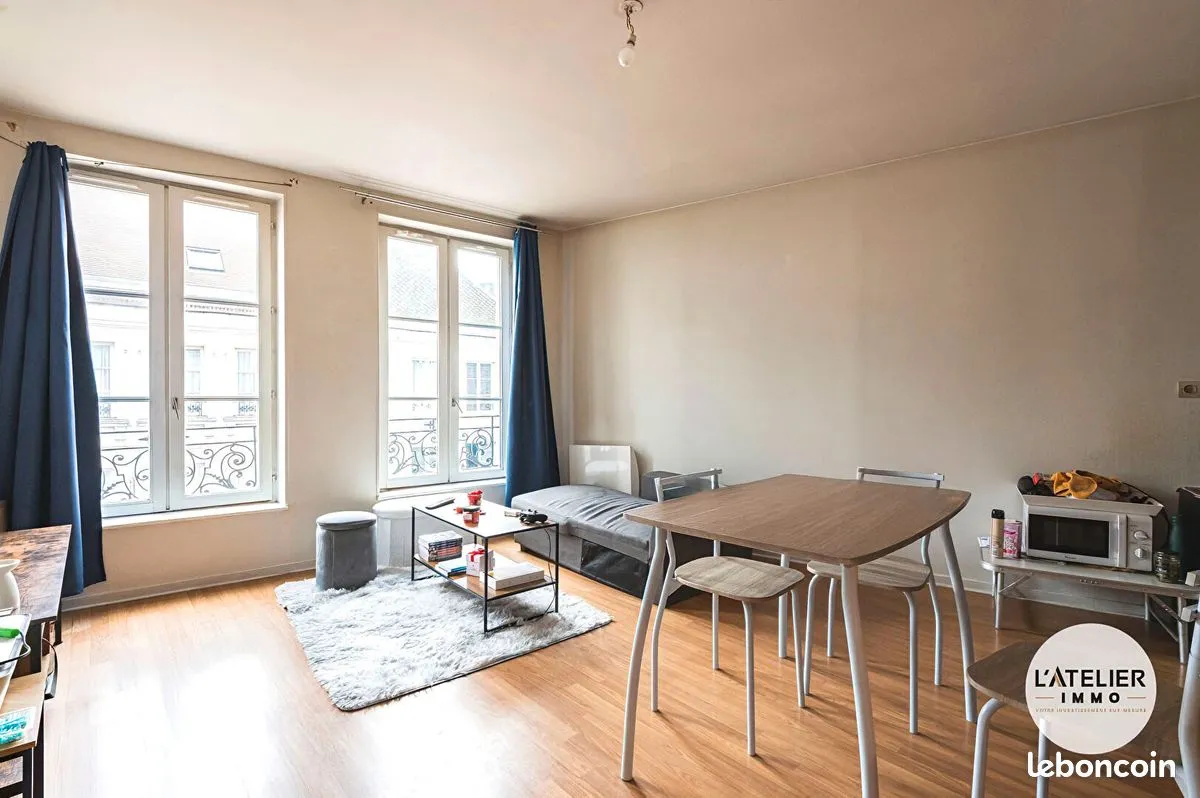Immeuble 12 pièces 344 m² - Photo 1