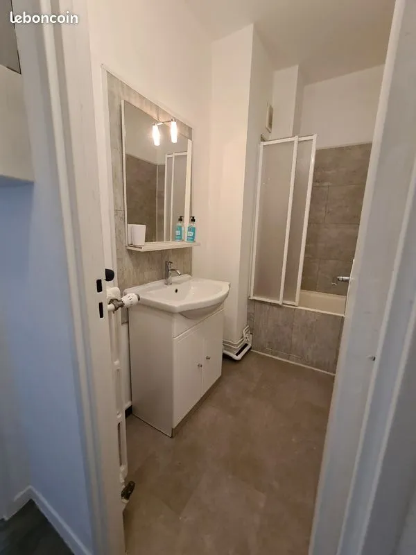 Immeuble 10 pièces 150 m² - Photo 1