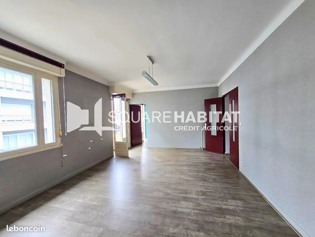 Immeuble 240 m² - Photo 1