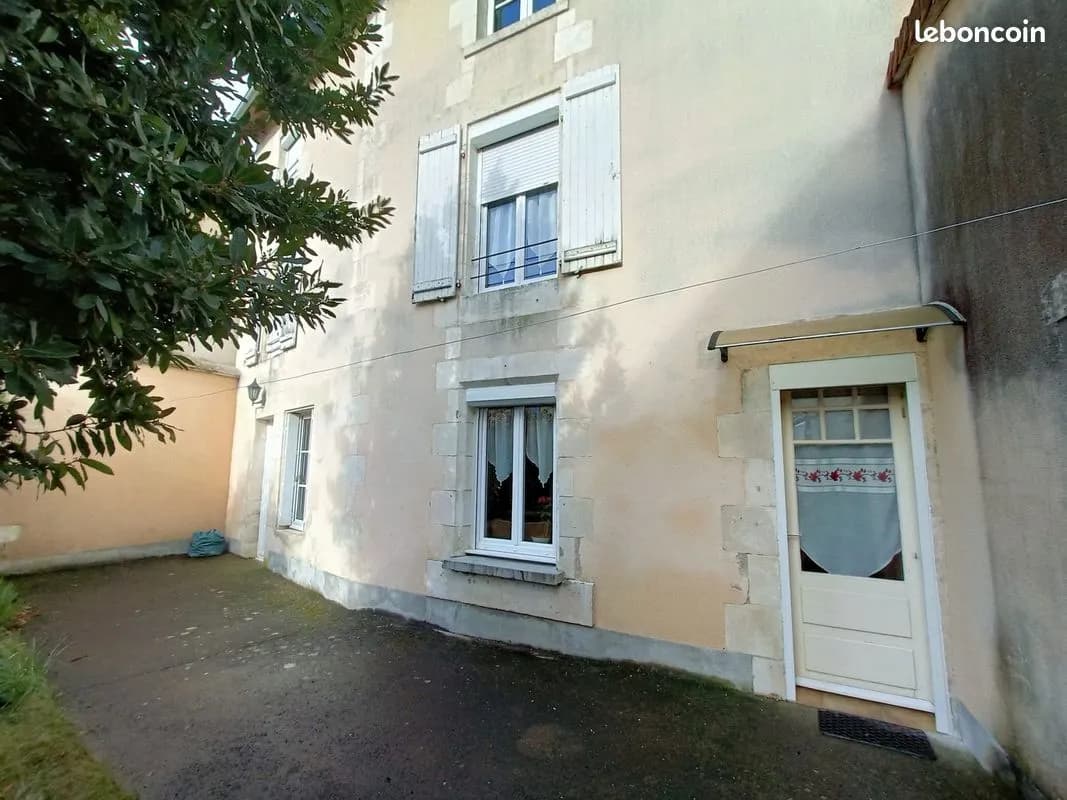 Immeuble de rapport 6 pièces 177 m² - Photo 1