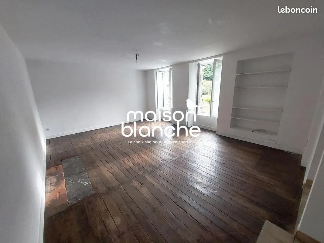 Immeuble 194 m² - Photo 1