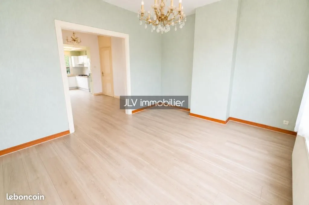 Immeuble 112 m² - Photo 1