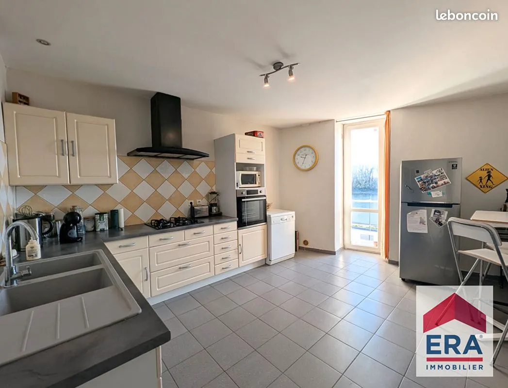 Immeuble 4 pièces 134 m² - Photo 1