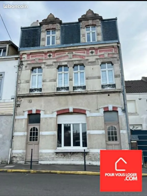 Immeuble 6 pièces 150 m² - Photo 1