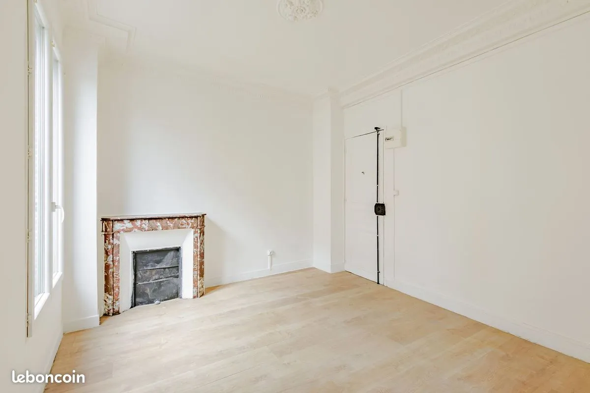 Immeuble de rapport 13 pièces 373 m² - Photo 1