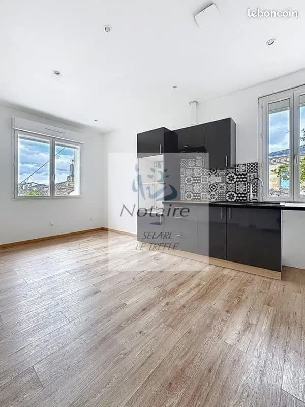 Immeuble 11 pièces 294 m² - Photo 1