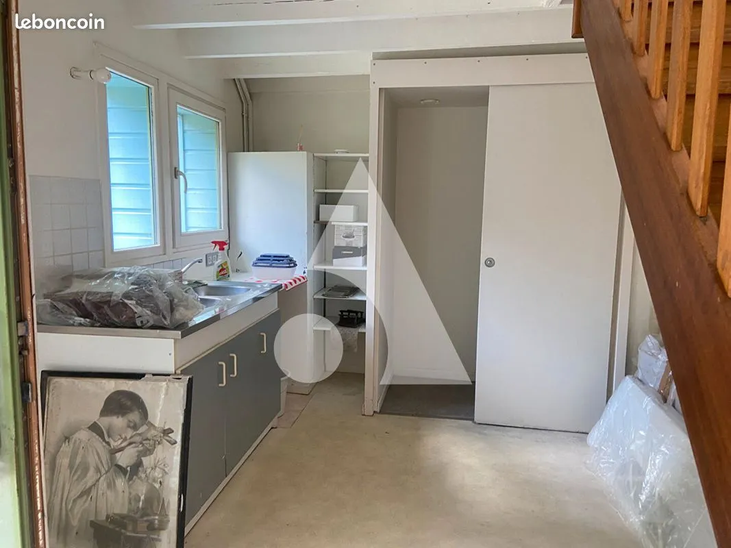 Immeuble 10 pièces 250 m² - Photo 1