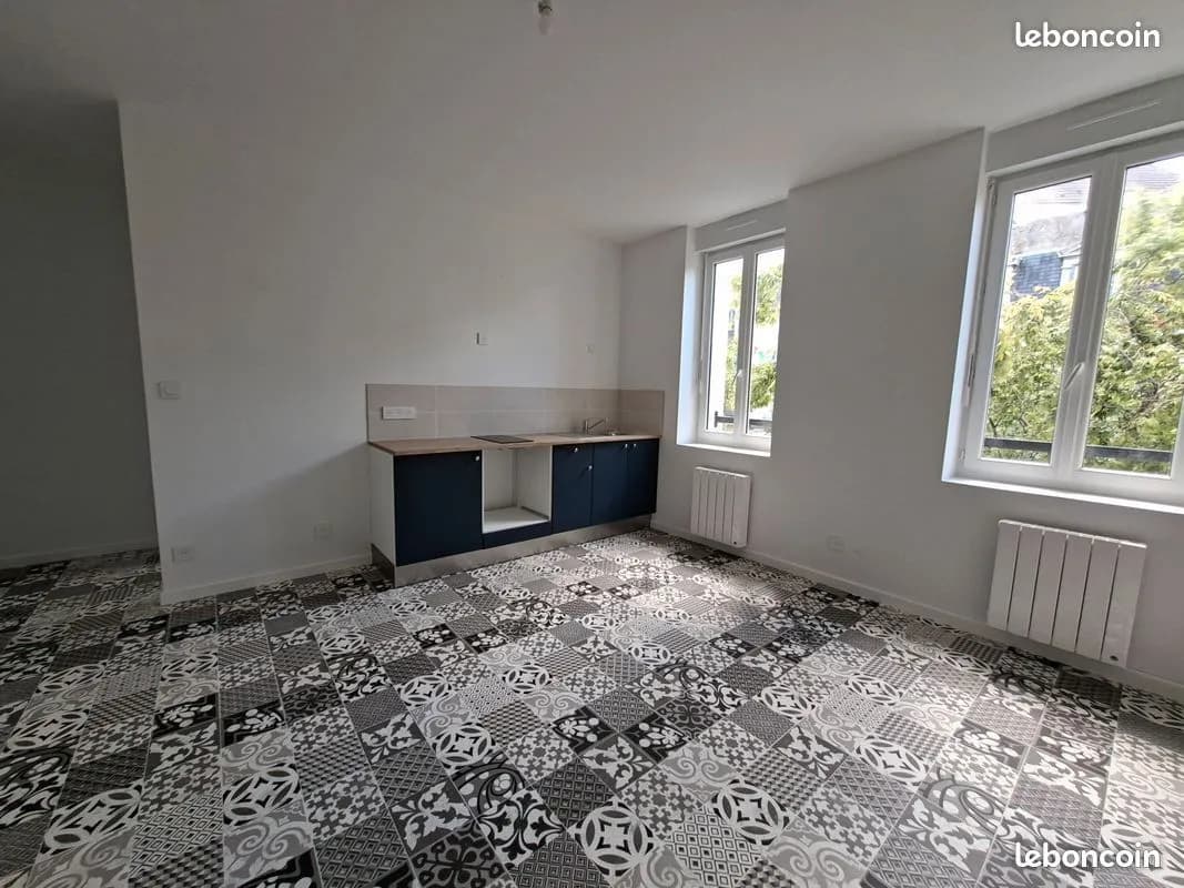 Pour personne serieuse recherchant un immeuble refait à neuf, rentable et sans travaux - Photo 1