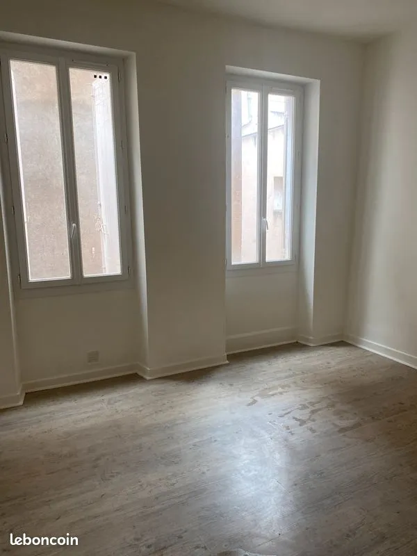 Immeuble de rapport 9 pièces 160 m² - Photo 1