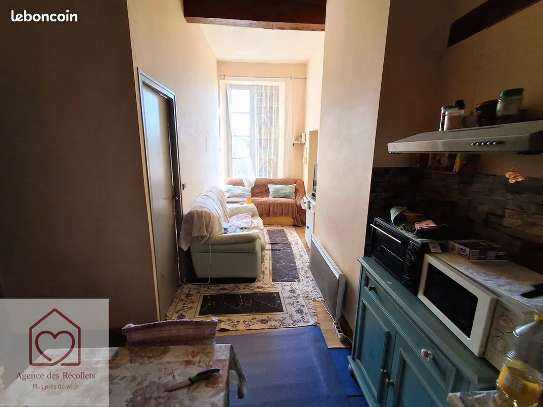 Immeuble 420 m² - Photo 1
