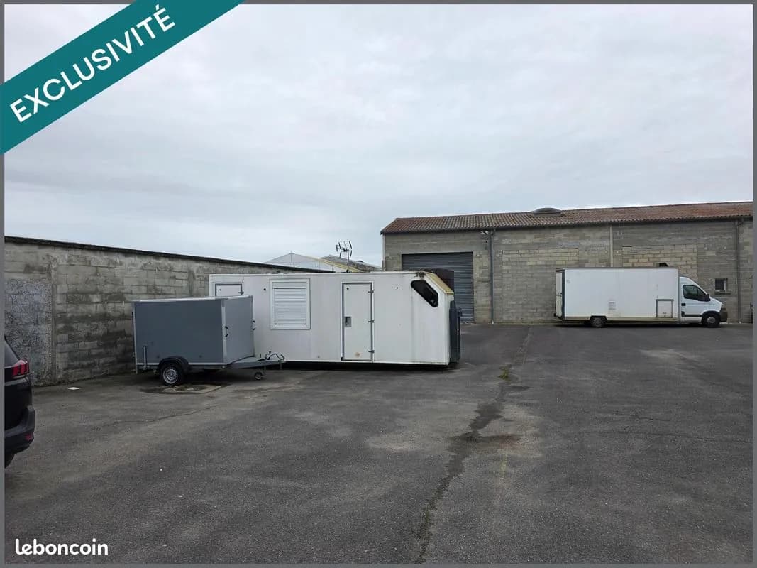 Immeuble 789 m² - Photo 1