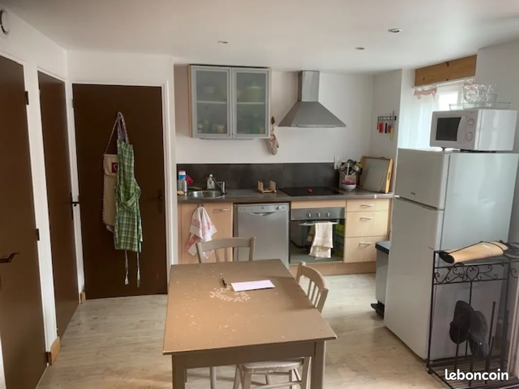 LE MONT-DORE Immeuble 176m² - Photo 1