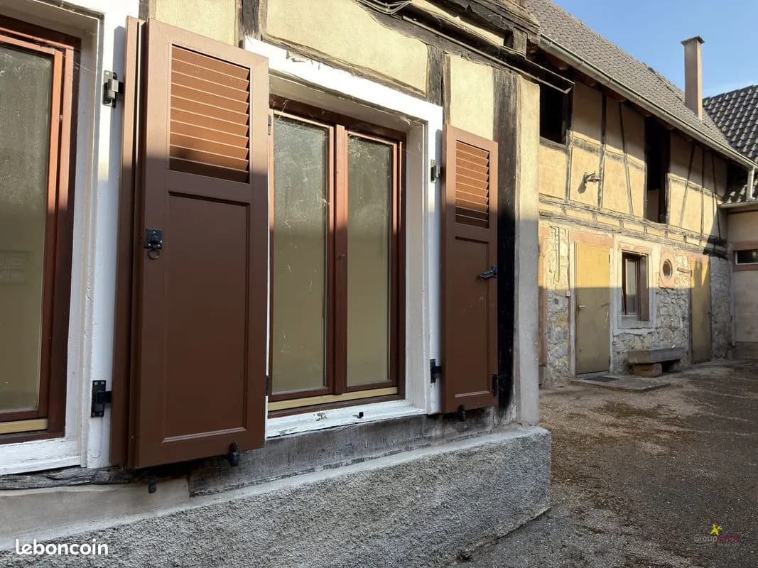 Immeuble 216 m² - Photo 1