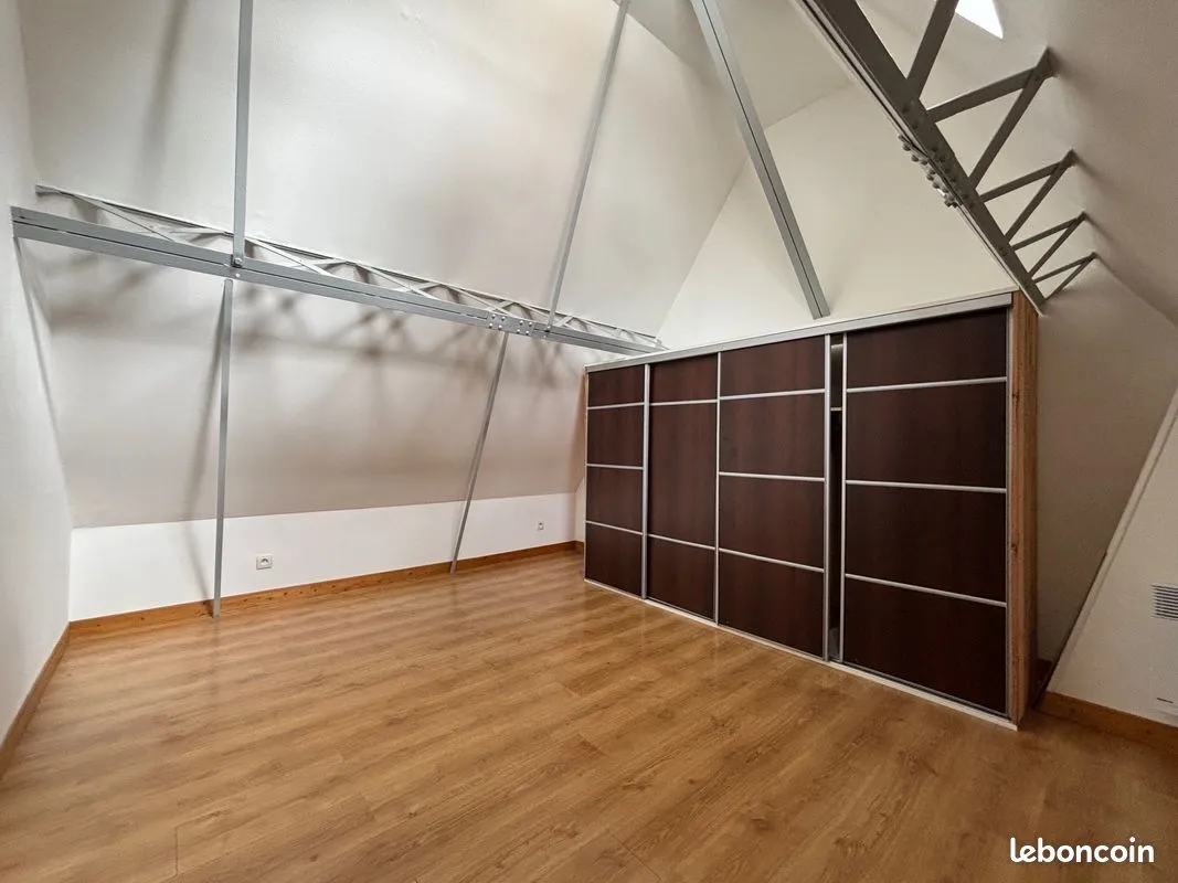 Immeuble 273 m² - Photo 1