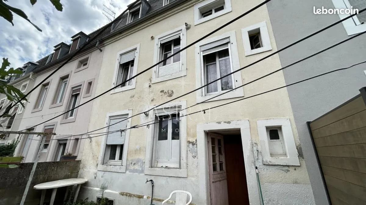 Immeuble 168 m² - Photo 1