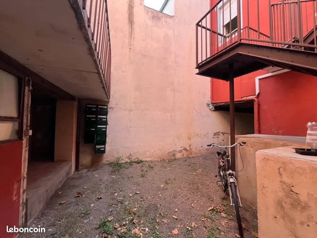 Immeuble 8 pièces 410 m² - Photo 1