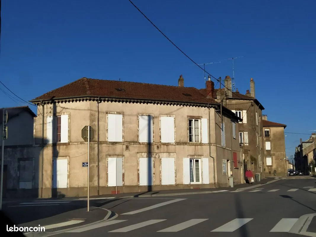 Opportunite : immeuble luneville 258 m2 + grenier - proche gare+ville - a renover - Photo 1