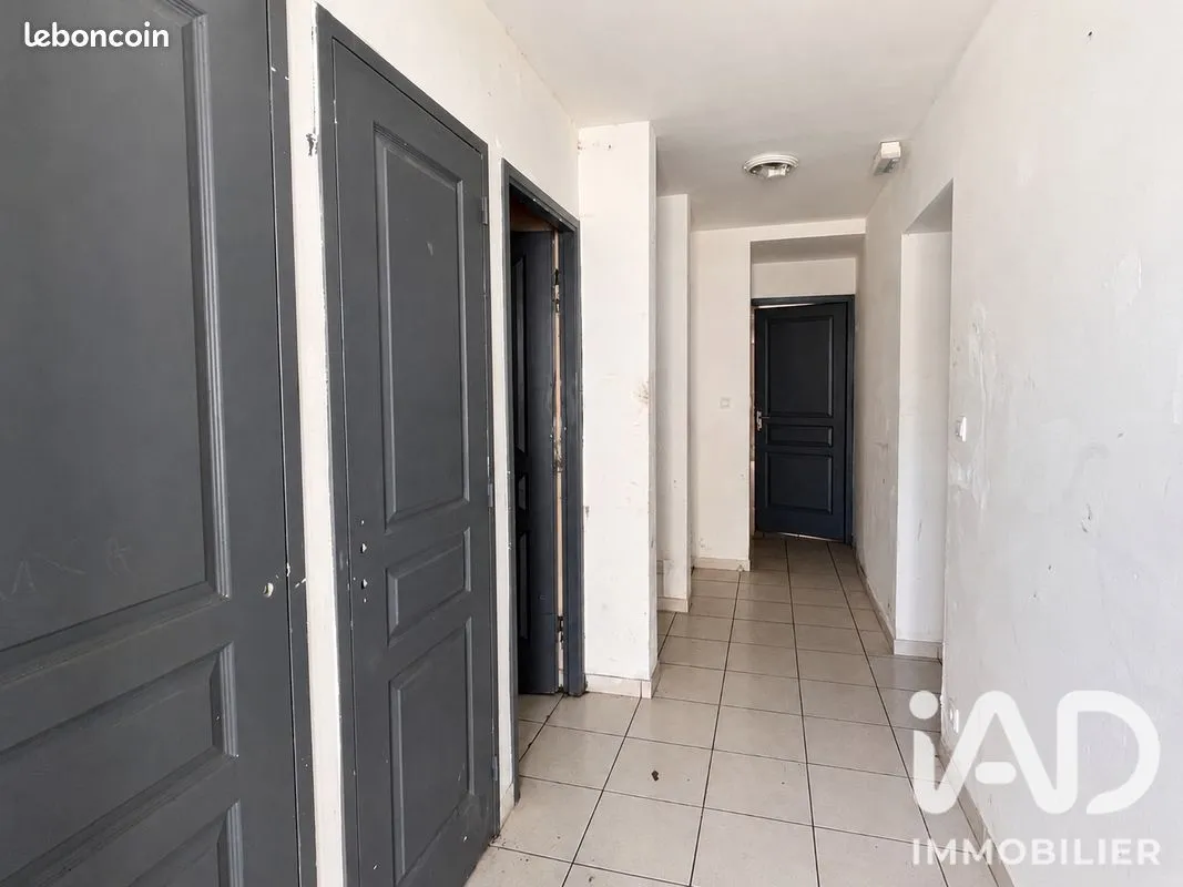 Immeuble de rapport 220 m² - Photo 1