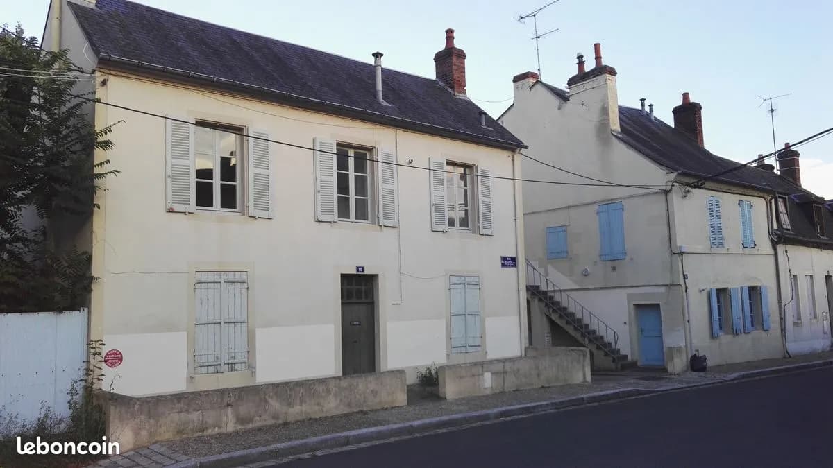 Immeuble de rapport 8 pièces 105 m² - Photo 1
