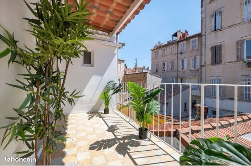 Immeuble 15 pièces 250 m² - Photo 1