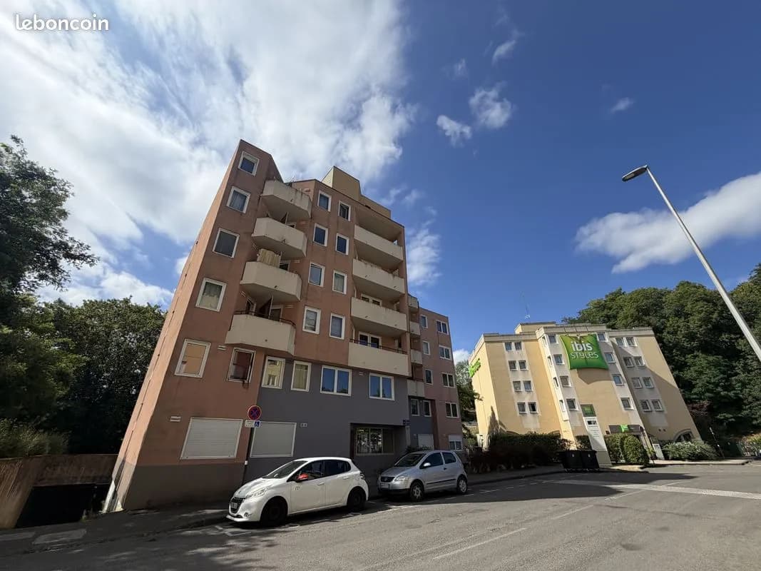 Immeuble 350 m² - Photo 1