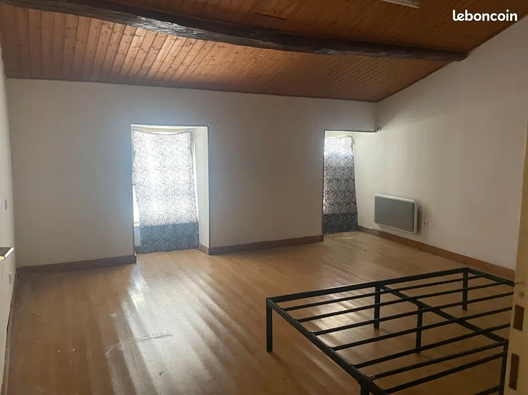 Ensemble immobilier avec boutique - Photo 1