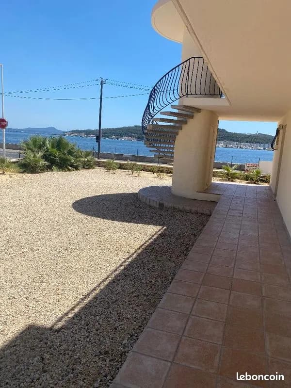Immeuble 10 pièces 410 m² - Photo 1