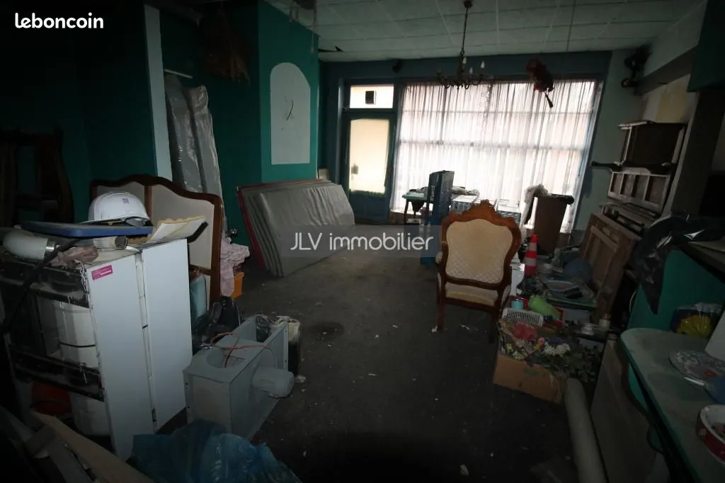 Immeuble 217 m² - Photo 1