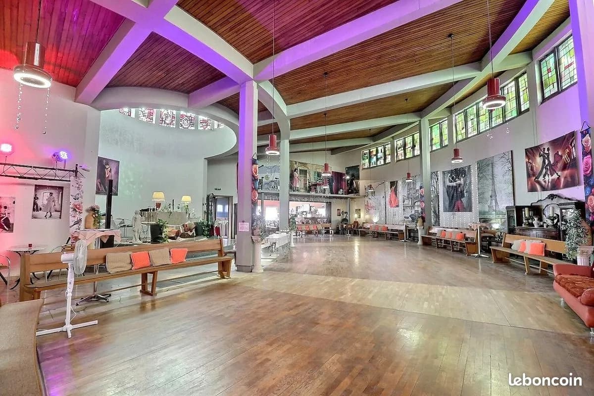 Immeuble de rapport 1380 m² - Photo 1