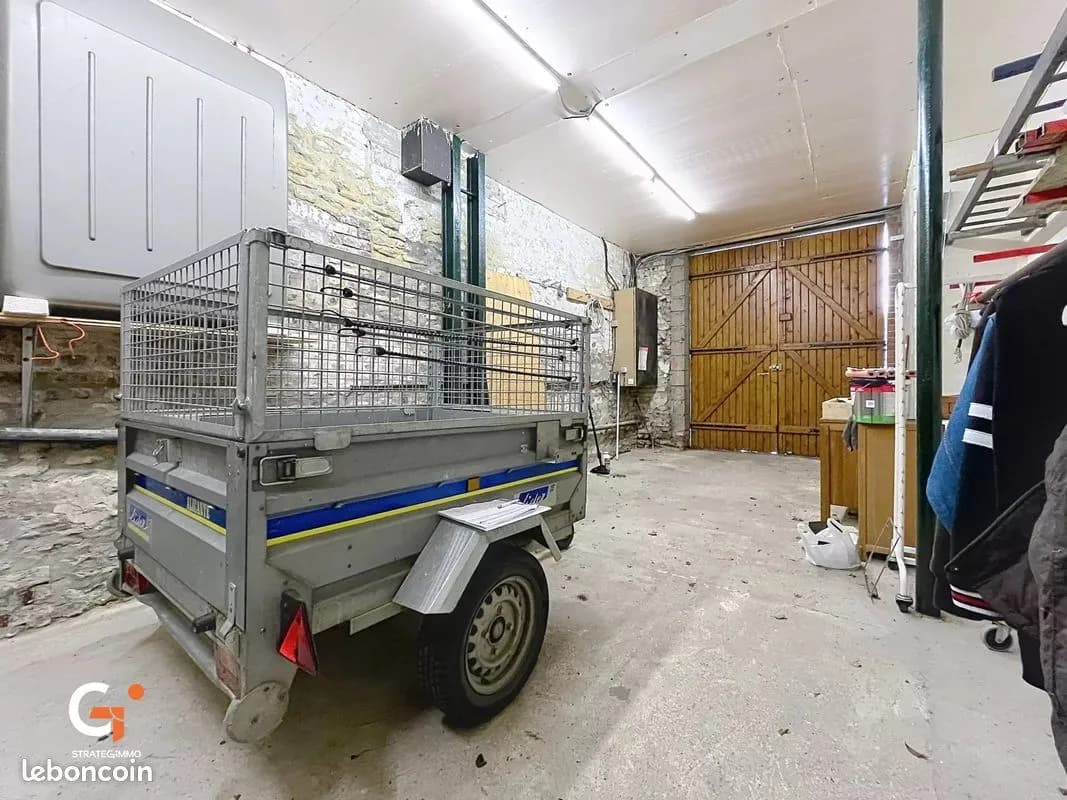 Immeuble de rapport 185 m² - Photo 1