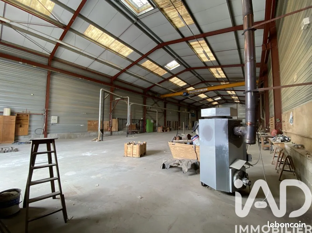 Immeuble de rapport 784 m² - Photo 1