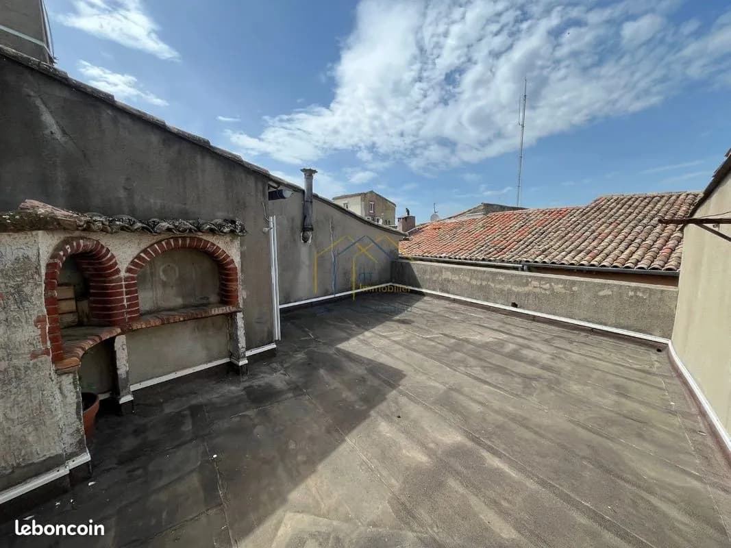 GIGNAC CENTRE - IMMEUBLE À RÉNOVER - 240 m² + CAVE - GROS POTENTIEL - Photo 1