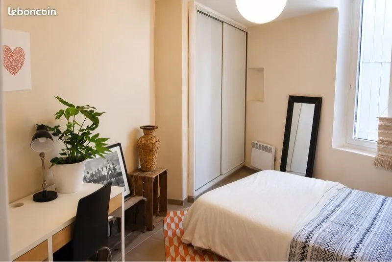 AVIGNON INTRA-MUROS - Ensemble immobilier de 2 appartements - Emplacement premium - Idéal investisseur - Photo 1