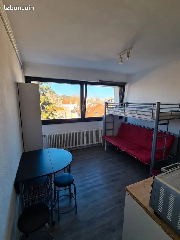 Immeuble 10 pièces 140 m² - Photo 1