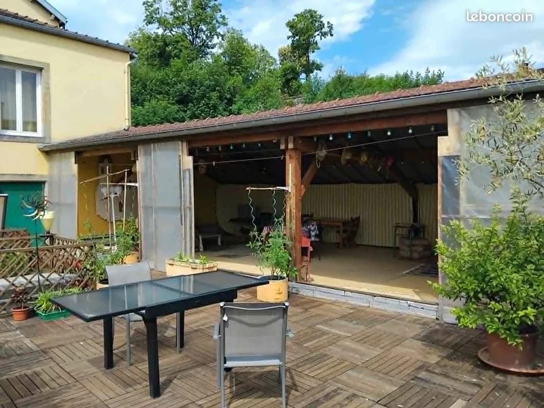 Immeuble 10 pièces 400 m² - Photo 1