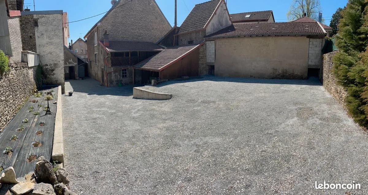 Immeuble 23 pièces 312 m² - Photo 1