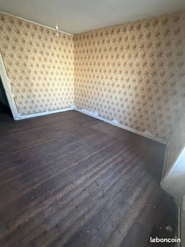 Immeuble 255 m² - Photo 1